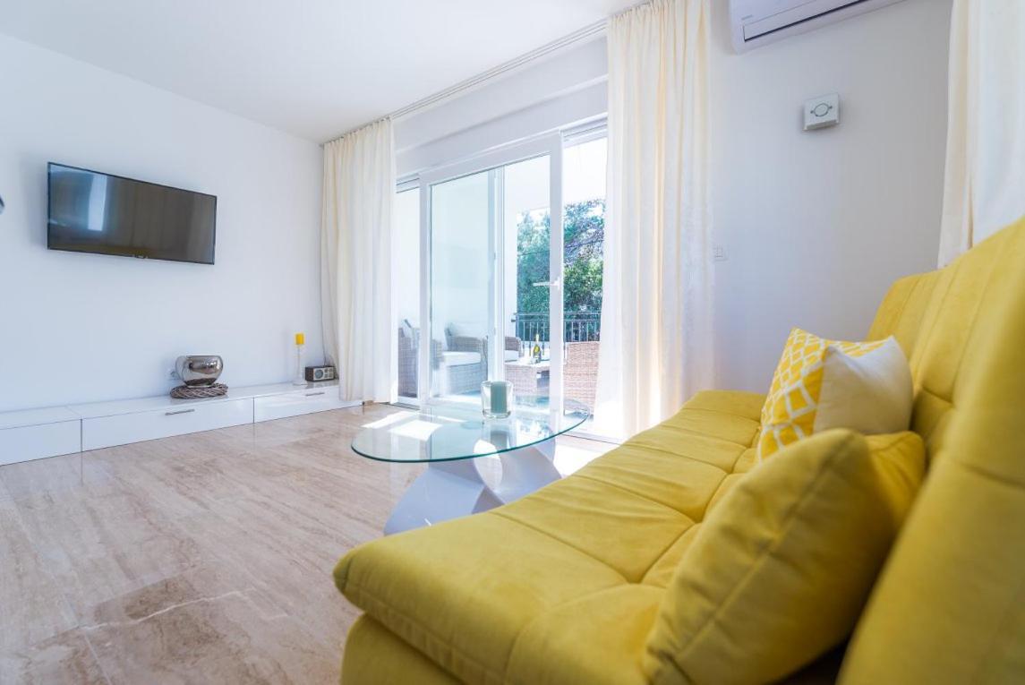 Apartmann Vir Exterior foto