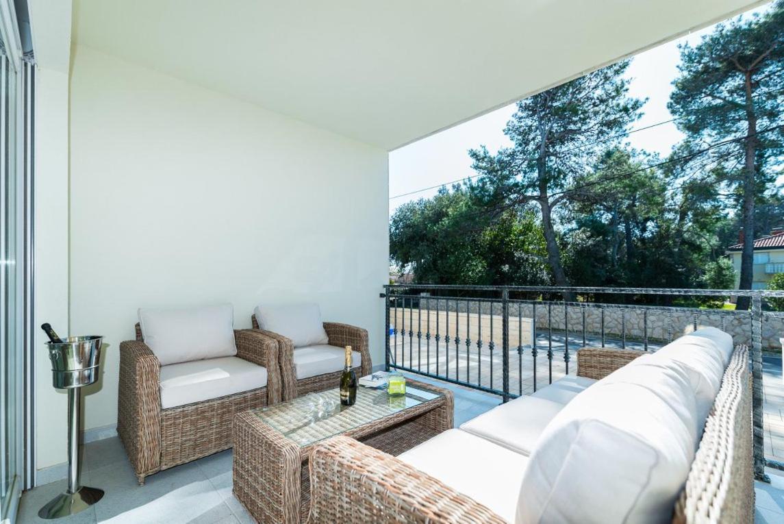 Apartmann Vir Exterior foto